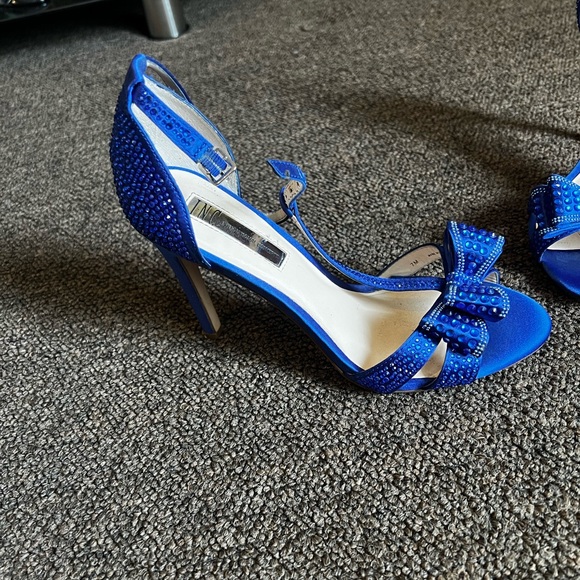 Inc T strap rhinestone bow heels - Picture 2 of 7